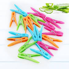 PLASTIC CLOTHESPINS